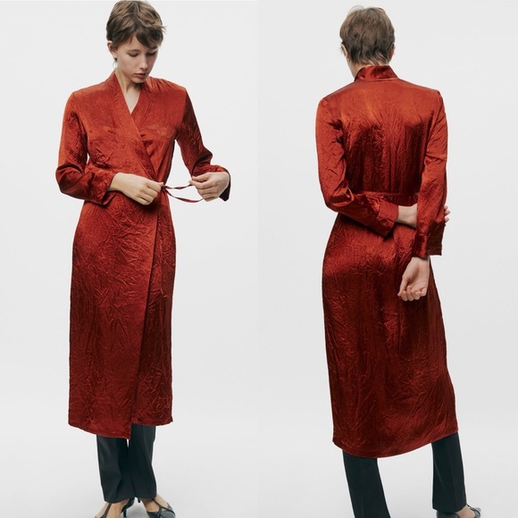 BLOGGERS FAV ZARA SATIN EFFECT WRAP DRESS - Picture 1 of 5